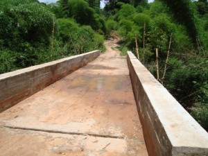 Réhabilitation du pont Udimba sur l’axe Popokabaka - Kasongo Lunda