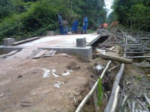 Constructions de ponts sur l’axe entre Monkoto et  Bokele 