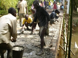 Construction d’un pont en béton armé